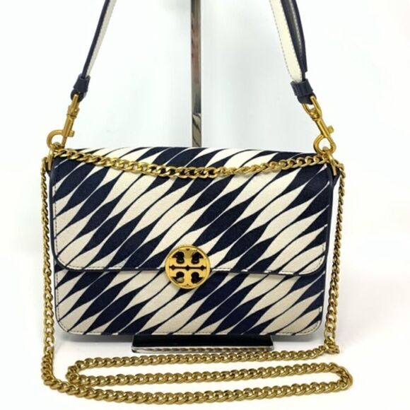 Tory Burch Chelsea Convertible Crossbody Bag - Picture 3 of 15